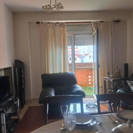 House In The Forum With Garage Appartement Aveiro