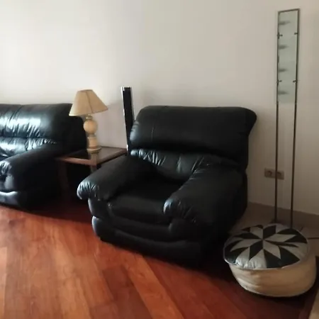 Appartement House In The Forum With Garage *