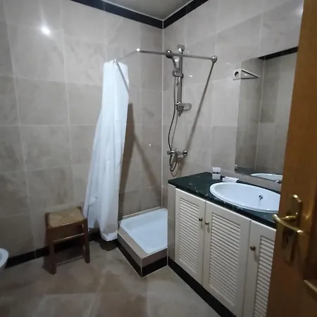 House In The Forum With Garage Apartamento Aveiro